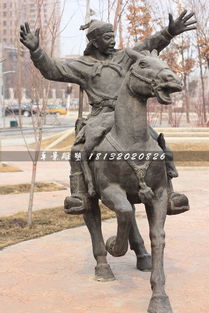 策馬揚(yáng)鞭鑄風(fēng)情 小區(qū)景觀中少數(shù)民族騎馬銅雕的藝術(shù)魅力